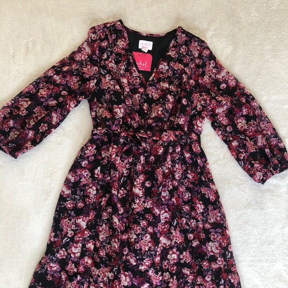 Isabel Maternity Purple Floral Bell Sleeve Dress - Picture 5 of 15